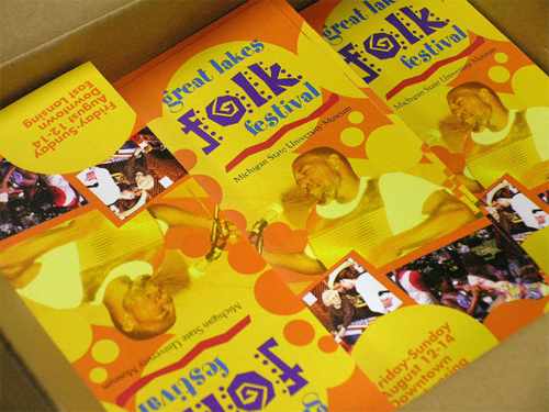 3-brochures 3-brochures